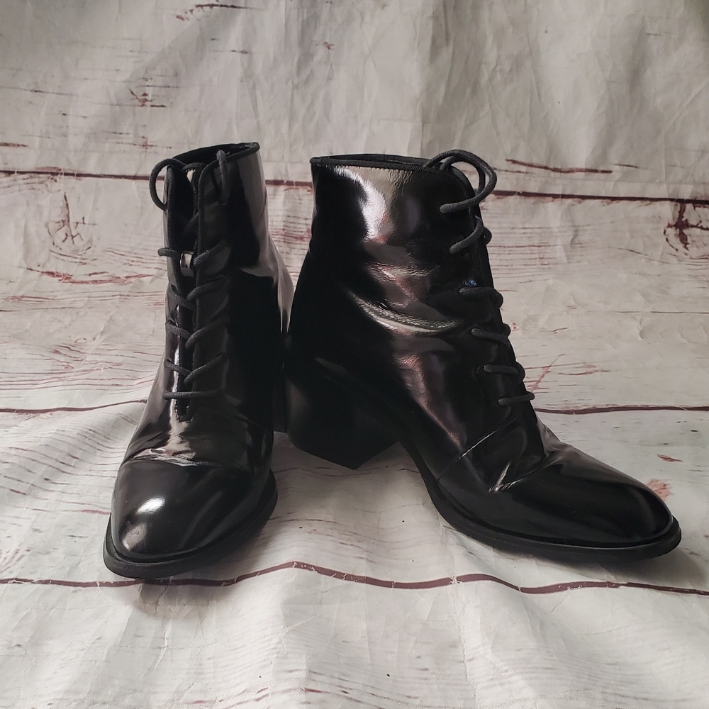 Jeffrey Campbell Talcott Booties Size 8